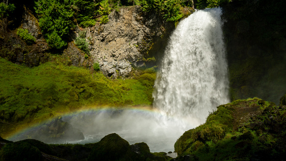 Sahalie Falls Magical Moment