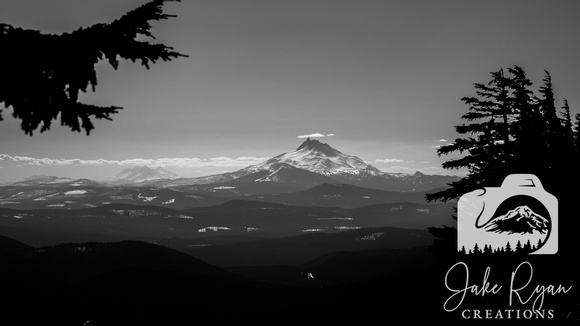 B&W Cascade Valley